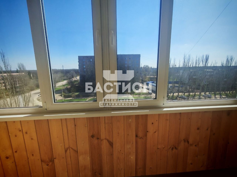 Фото 2-комнатная квартира, квартал Комарова, 27, ID: 2113787