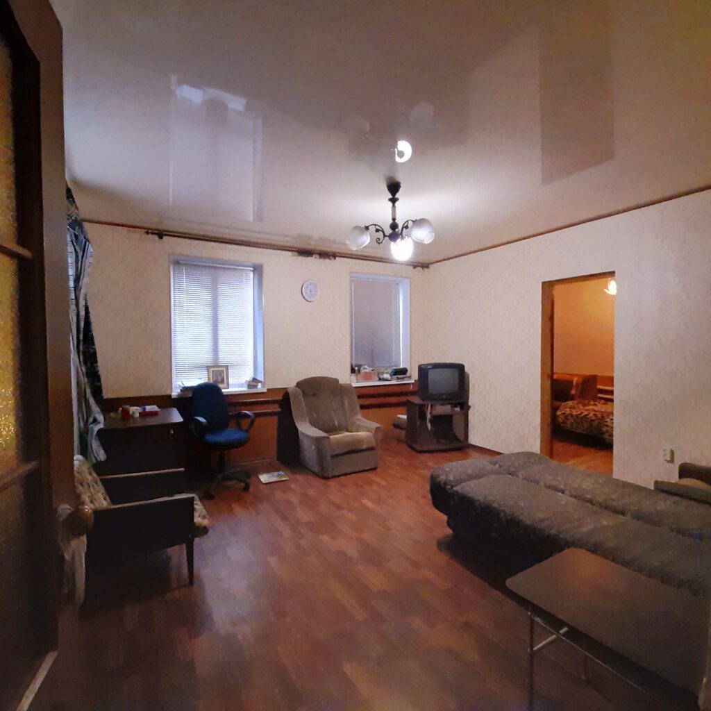 №988 Продаётся ДОМ, пос. Васильевка, ул. Коцюбинского.