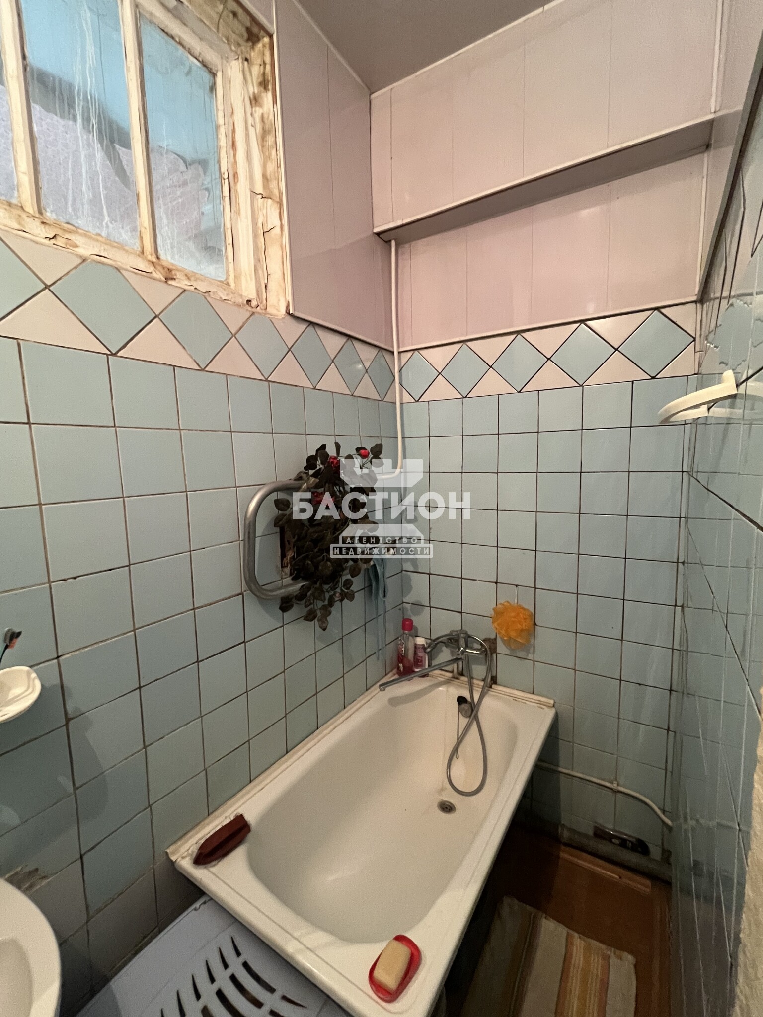 Фото 4-х комнатная квартира, 30 й квартал ID:2202665