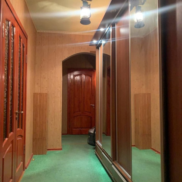 Фото Продам 3-х комнатную квартиру на кв. Волкова