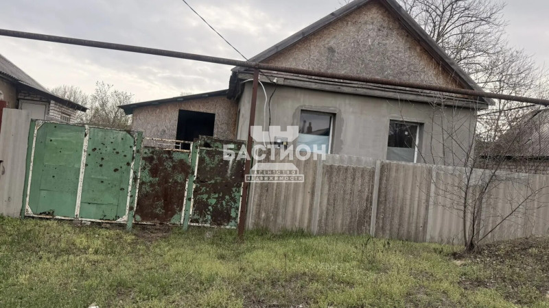 Фото Дом, Россия муниципальный округ Станично Луганский, улица Букаева , 19, ID:2198519