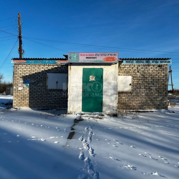 Фото Магазин 84м2 Антрацитовский рн. пос. Красный Кут. +50м2 Павильон