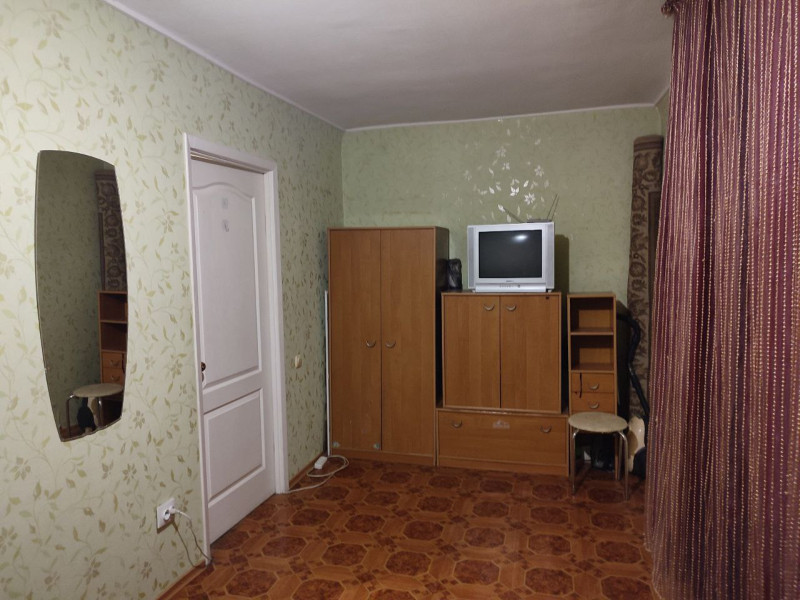 Фото 2-комнатная квартира, кв. ГБК, р-н ресторана " Корона"