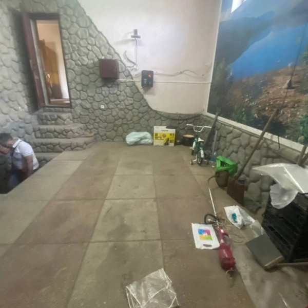 Фото Продам дом 2-х этажный 300 м2 ул. Комиссара Санюка