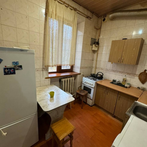 Продам 2-х комнатную квартиру 25-й квартал ( район МВД больницы)