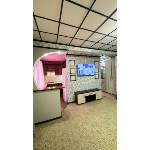 2-комн. квартира, кв-л Ватутина 23