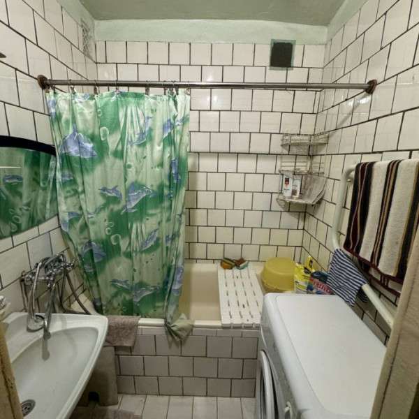 Фото Продам 3-х комнатную квaртиpу кв. Шахтерский пгт. Юбилейный