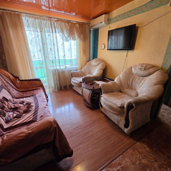 Продам 2к В.В. Шевченко Центр