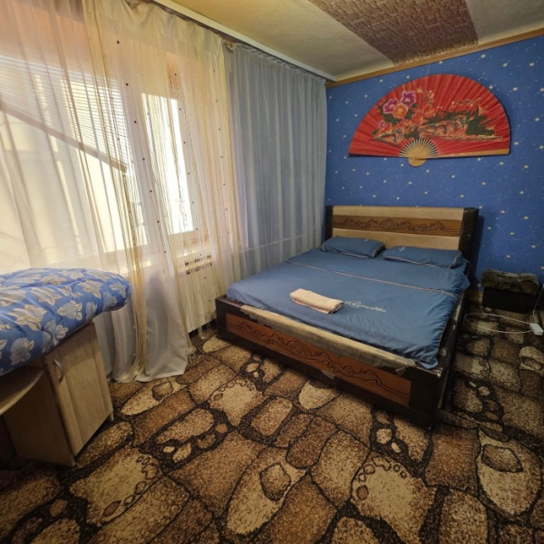 Фото Продам 2к В.В. Шевченко Центр