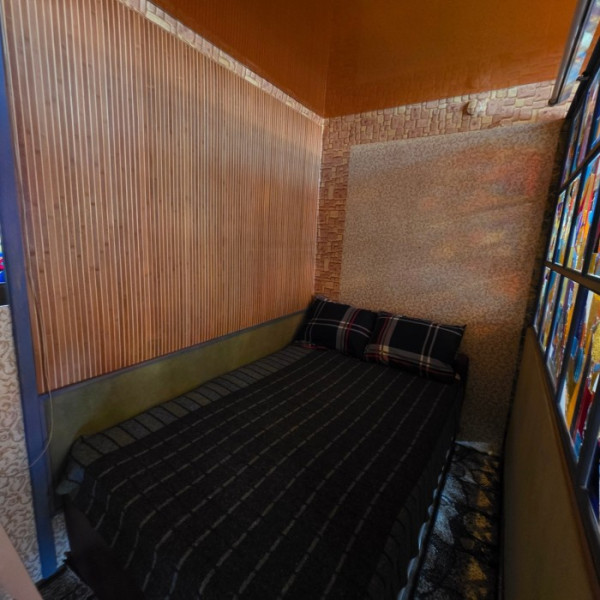 Фото Продам 2к В.В. Шевченко Центр