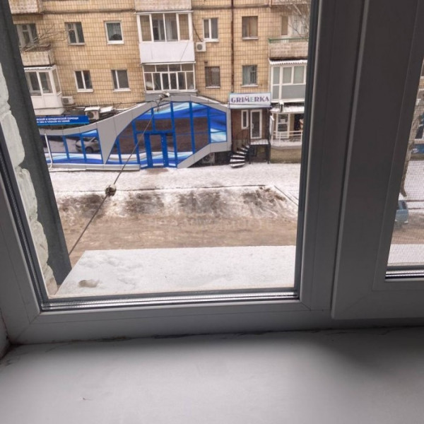 Фото Продам 3-х комн квартиру в Центре города Луганск