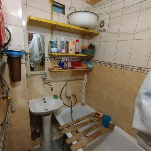 Фото № 6510 Продам 3х комн. квартиру в р-не маг. "Семья"