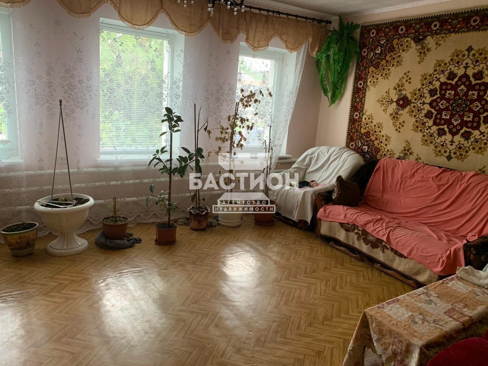 Фото Дом, муниципальный округ Лутугинский, посёлок городского типа Георгиевка, Подгорная улица ID: 1967559