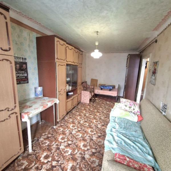 Фото Продам 1-комн квартиру на кв Гаевой (р-н маг "Маяк") г. Луганск