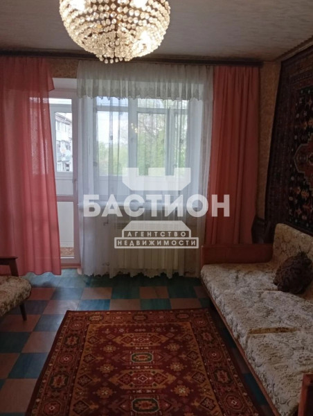 Фото 3-х комнатная квартира, квартал 50-летия Октября, 7 ,ID:2157252