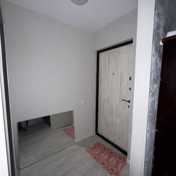 Фото Продам 1к на кВ. Дзержинского 14