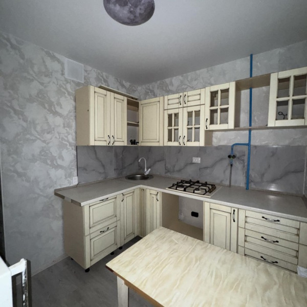 Фото Продам 1к на кВ. Дзержинского 14