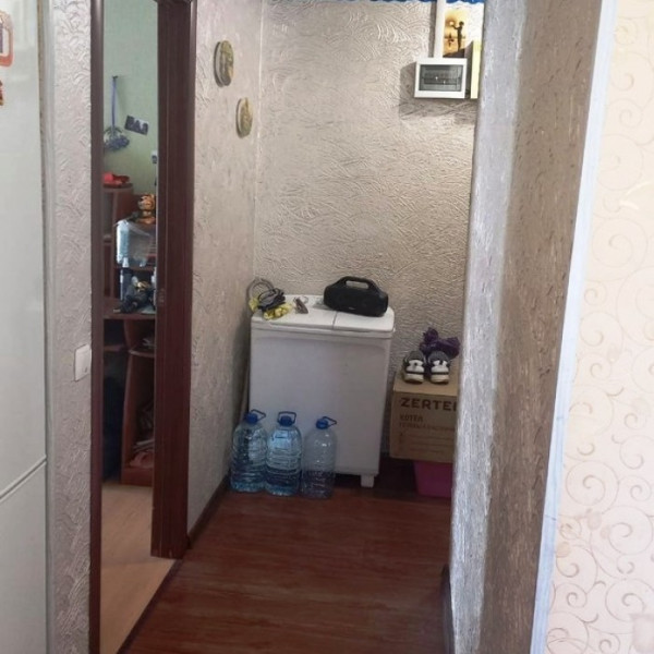 Фото № 6076 Продам 3х комн. квартиру в Перевальске