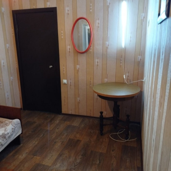 Фото № 7074 Продам 2х комн. квартиру в р-не маг. "Рина"