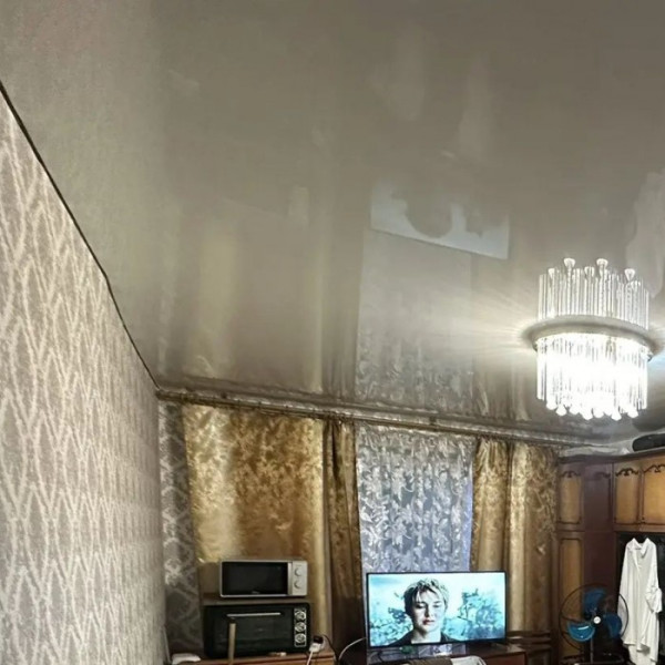 7495 Продам 3х комн. квартиру в р-не СШ 6