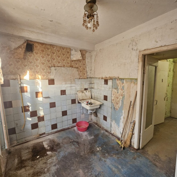 Фото Продам 3к кв. Левченко 11