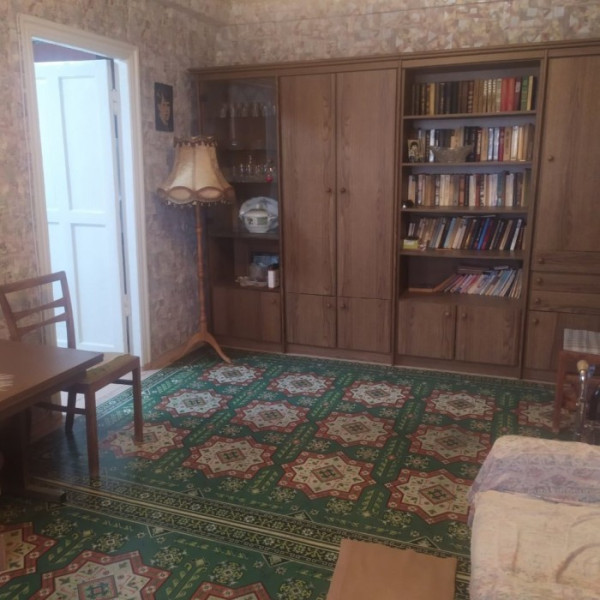 Фото № 6605 Продам 2х комн. квартиру в р-не школы "Гармонии"