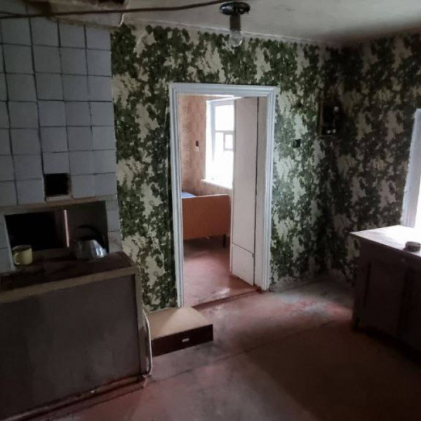 Фото Продам дом в ЦЕНТРЕ г. Луганска ( выше поликлиники МВД )