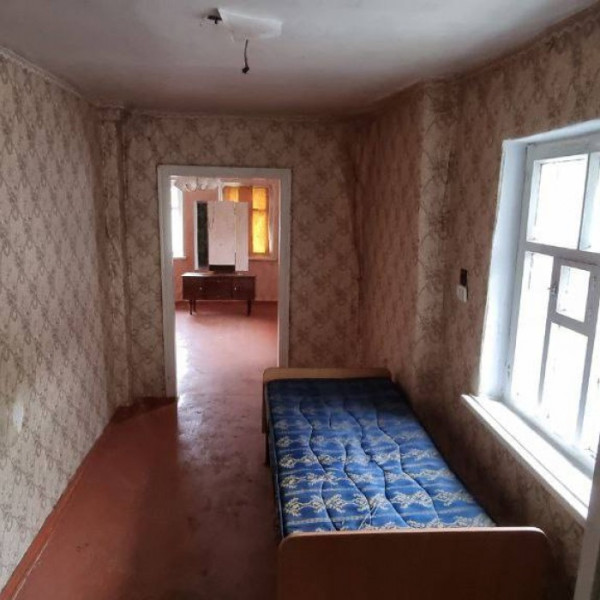 Фото Продам дом в ЦЕНТРЕ г. Луганска ( выше поликлиники МВД )