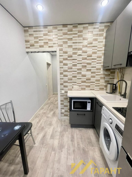 2-к квартира с дорогим ремонтом г.Алчевск#1268