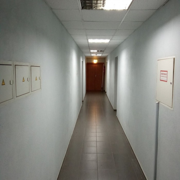 Фото Продам помещение 560 м2 в Центре г.Луганск