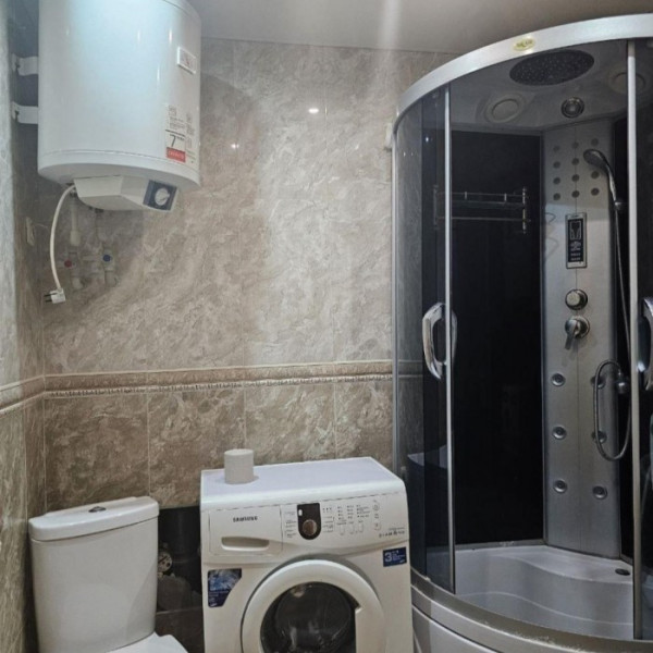 Фото Продам 2-х комн квартиру в г Луганск кв Волкова