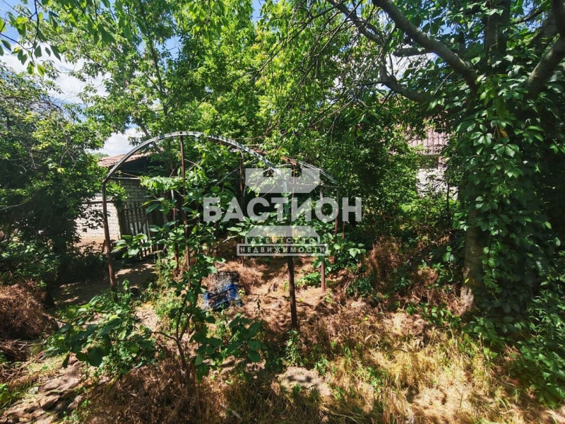 Фото Земельный участок 5,5 соток, , улица Юных Пионеров ID: 2240197