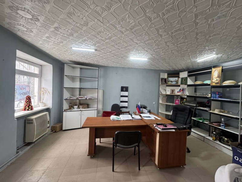 СДАМ В АРЕНДУ КОММЕРЧЕСКОЕ ПОМЕЩЕНИЕ (г. Стаханов, проспект Ленина)