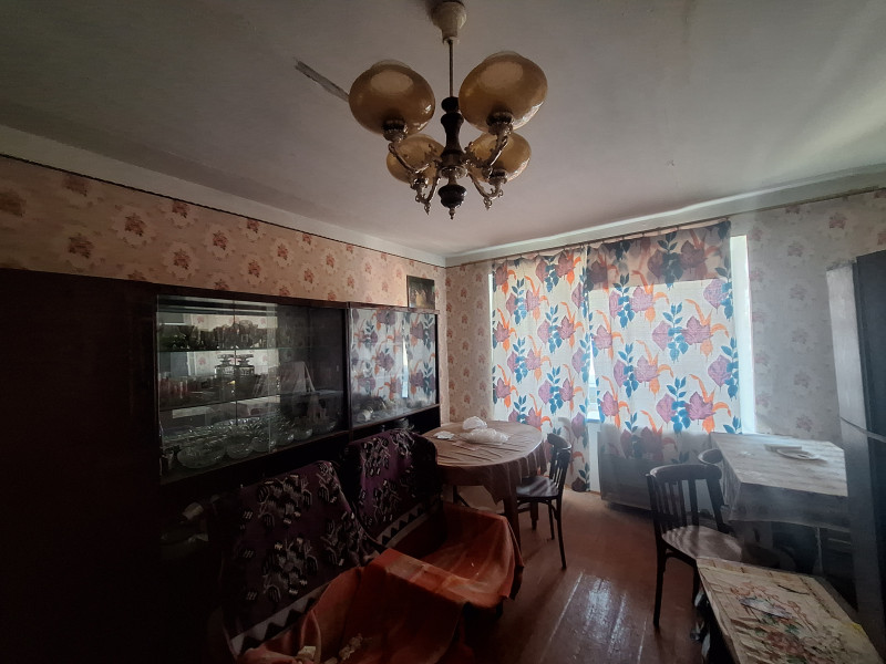 Фото Продается 3-комнатная квартира чешской планировки в Брянке мкрн 4, дом 38, 5-й этаж, 5-этажного дома