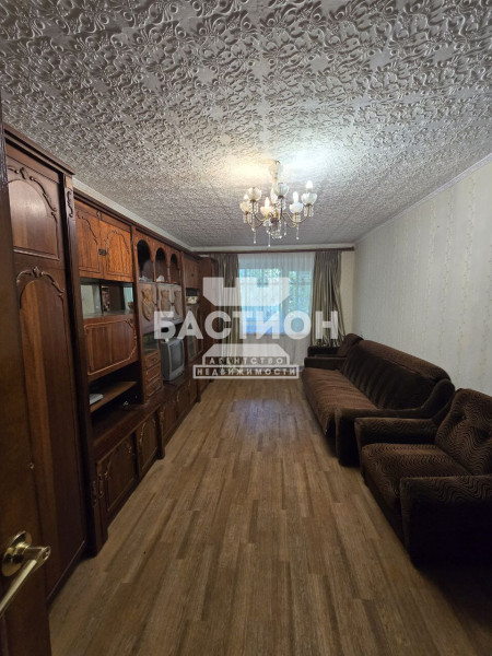 Фото 3-х комнатная квартира, квартал Комарова, 19, ID:1917734