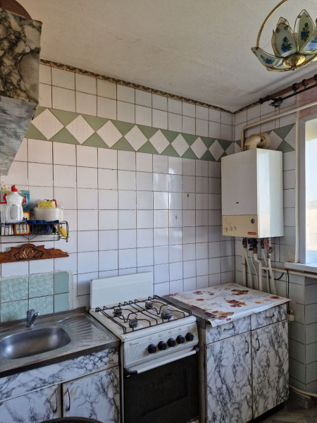 Фото №1166 Продаётся 2 комн. кв-ра. Васильевка. Центр, ул. Шевцовой, р-н 3-х магазинов.