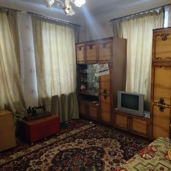 Продам 3х комнатную квартиру по ул. Ленина, д. 68