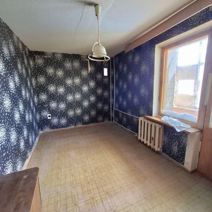 Фото Продам 2-комн квартиру по ул. 30 лет Победы, г. Луганск.
