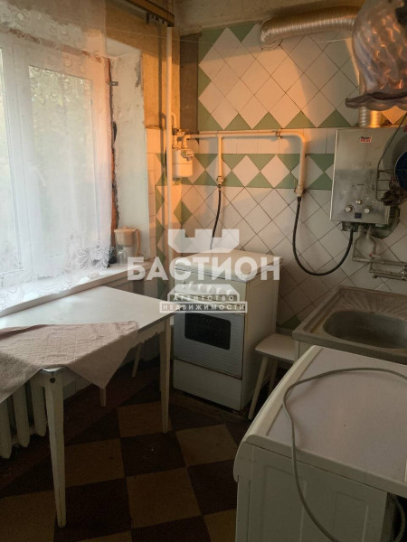 Фото 3-х комнатная квартира, ул. Попова 61, ID: 2038238