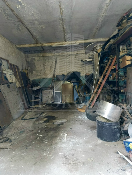 Фото Продам гараж в Стаханове (ул. Богдана Хмельницкого, 96)