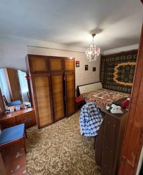 Фото 3-к квартира с автономным отоплением г. Алчевск #996