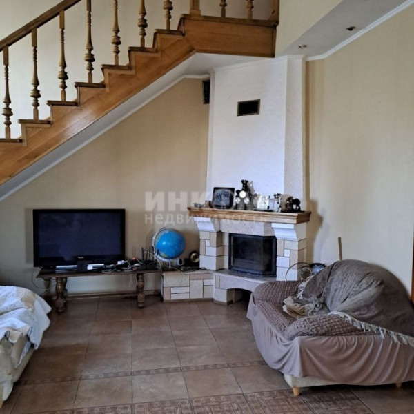 Фото Продам дом в центре Луганска 320м2