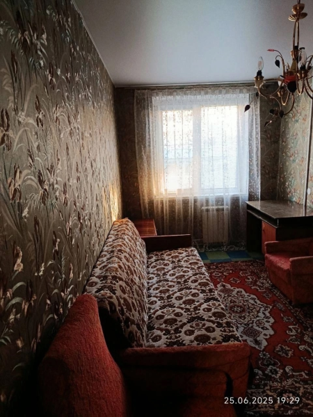 Сдам 3-х комнатную квартиру на длительный срок (г. Стаханов, ул. Мананкова) – СДАНА!