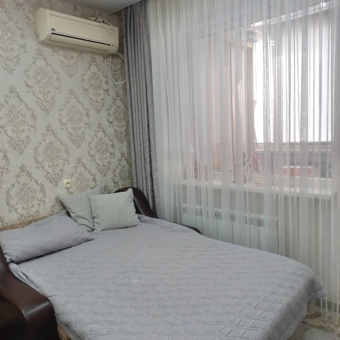 Фото Продам 1-кк на кВ Ленинского комсомола 5 этаж 9-го дома.