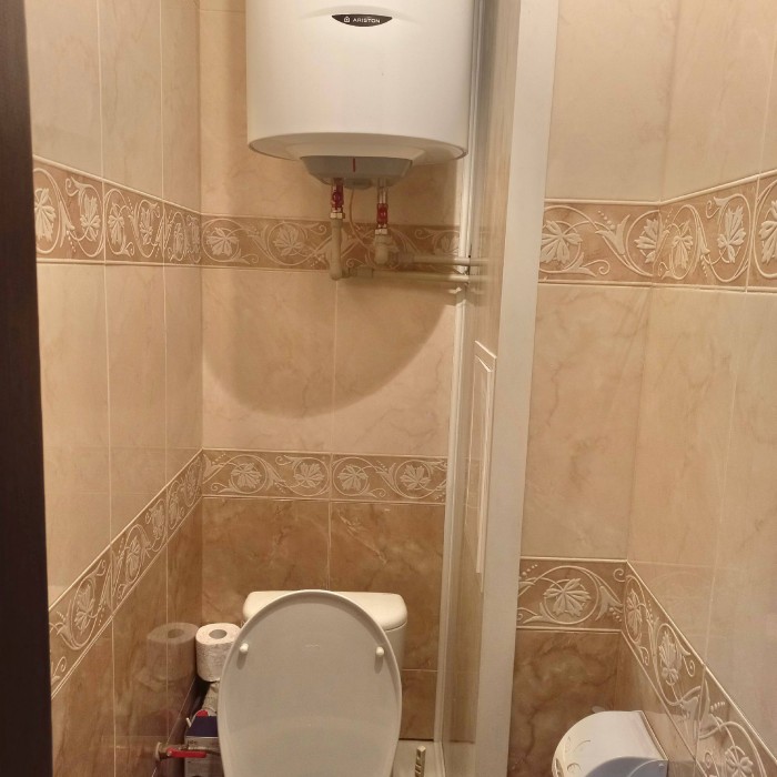 Фото Продам 1-кк на кВ Ленинского комсомола 5 этаж 9-го дома.