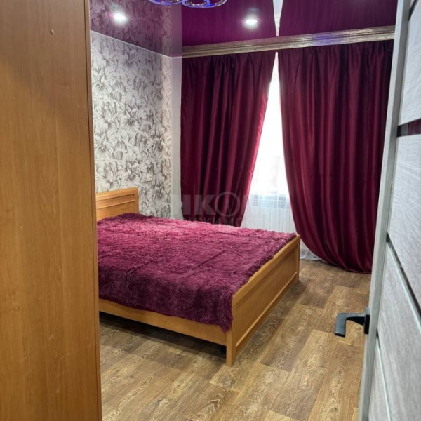 Фото Продам 3к в центре города