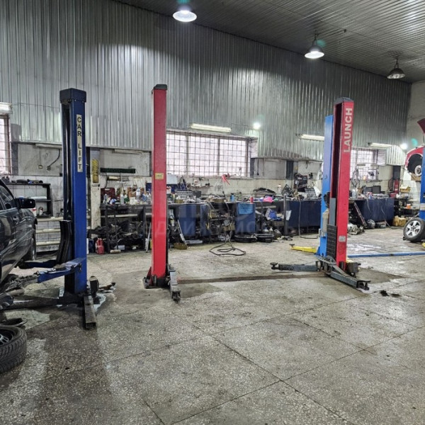 Фото СТО 615м2 рн. 5-й Школы