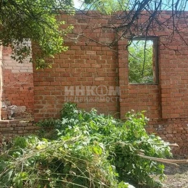 Фото продам коробку в центре 100м2