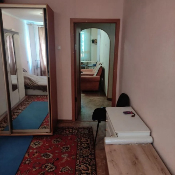 Фото Продам 2-х комн квартиру в городе Луганск квартал Волкова