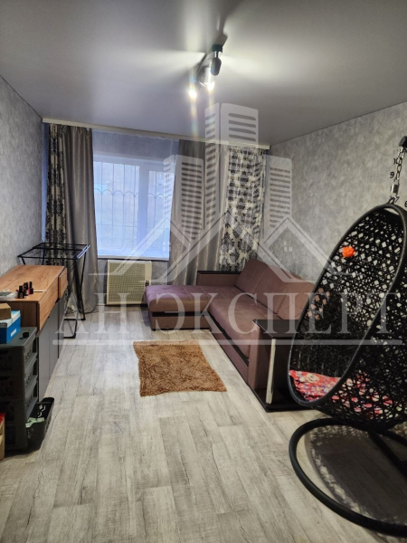 СДАМ 1-КОМНАТНУЮ КВАРТИРУ НА ДЛИТЕЛЬНЫЙ СРОК (Стаханов, пр-кт Ленина 17а)